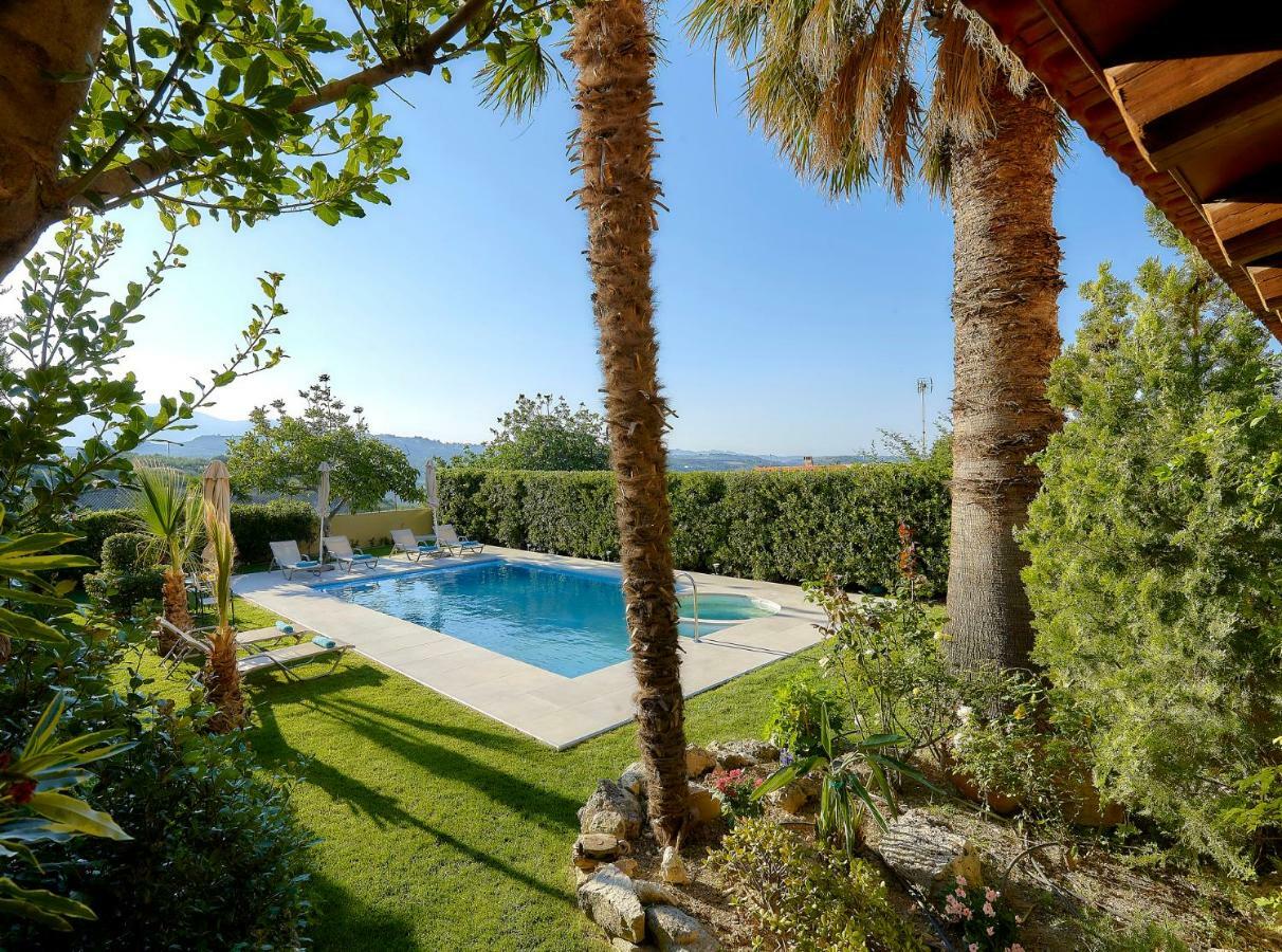 Castello Villa Daphnes - Private Pool & Whirlpool Dhafnes Exteriér fotografie